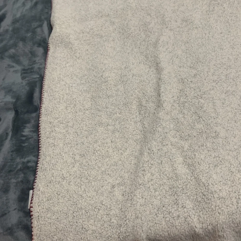 ABW Plaid Throw Blanket Sherpa Lined Red Beige Brown Star Patch‎ USA Made Cozy